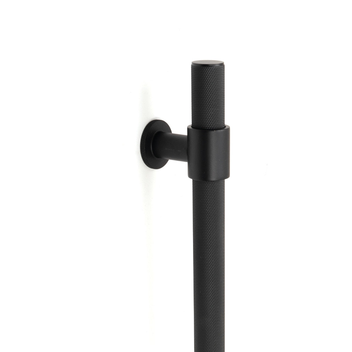 Belgravia Knurled Door Pull with Back-to-Back Fixing 416mm Matt Black