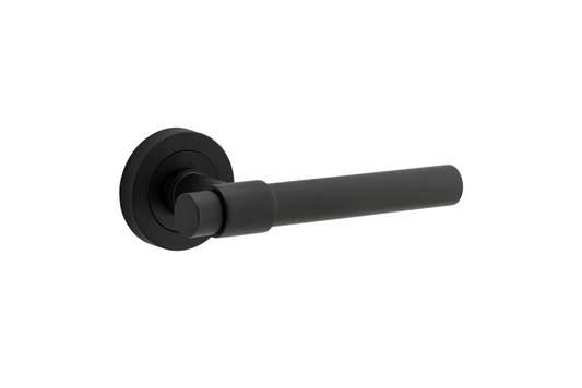 Helsinki Lever on Rose Matt Black
