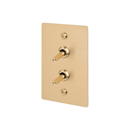 2G Toggle / Vertical / 2-Way / Linear / Brass