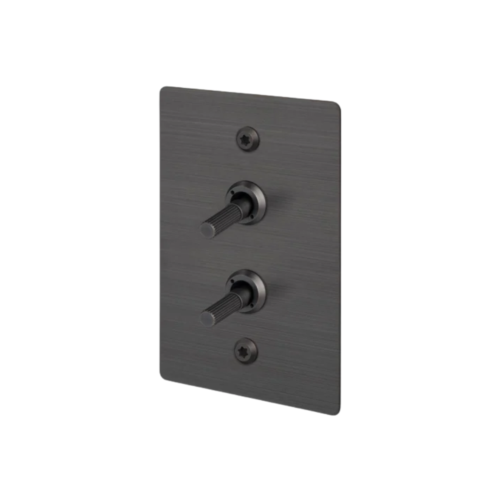2G Toggle / Vertical / 2-Way / Linear / Smoked Bronze