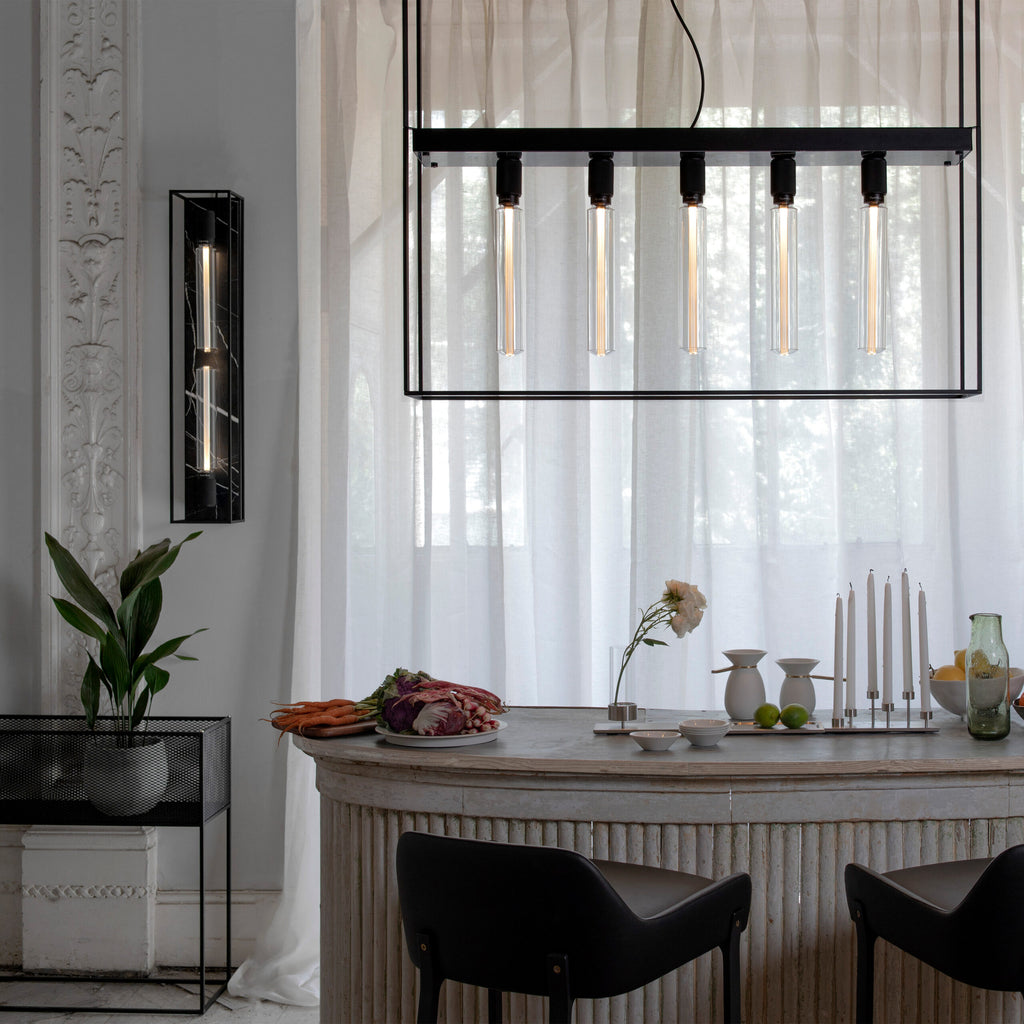 Caged Wall / X-Large / Black Marble
