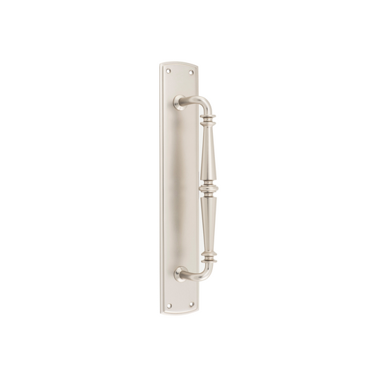 Sarlat Pull Handle on Backplate Satin Nickel