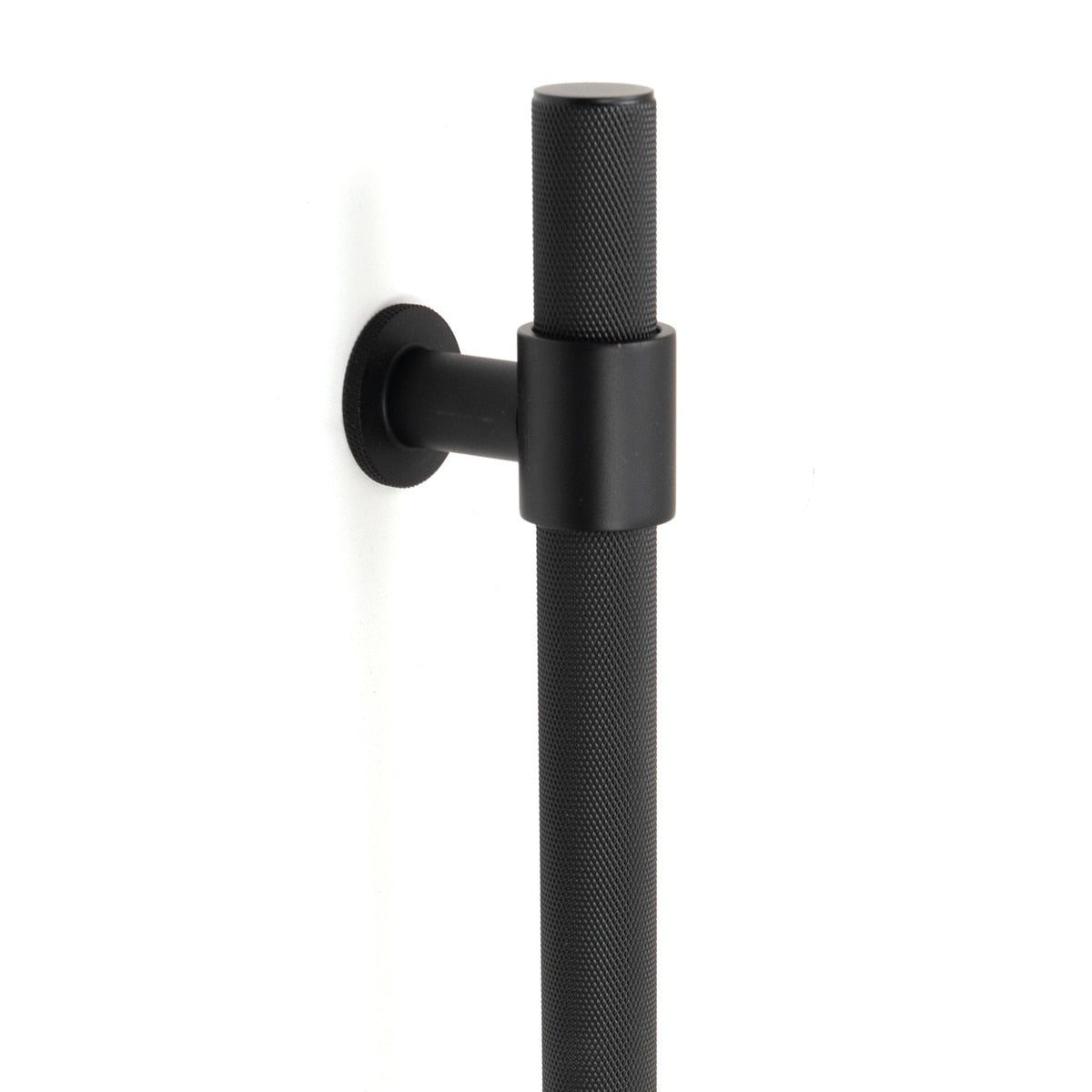 Belgravia Knurled Entry Pull Handle Matt Black