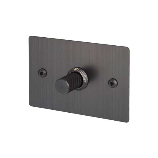 1G Dimmer / Horizontal / 250W Retractive / Linear / Smoked Bronze