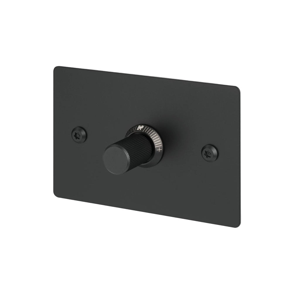 1G Dimmer / Horizontal / 250W Retractive / Linear / Black