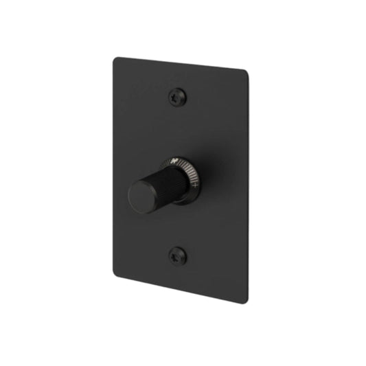 1G Dimmer / Vertical / 250W Retractive / Linear / Black