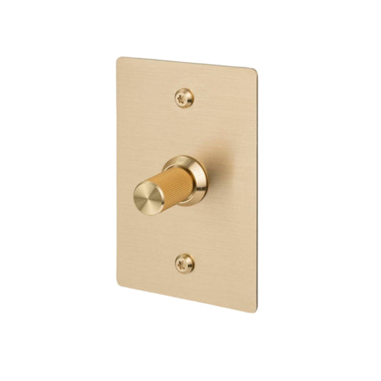 1G Dimmer / Vertical / 250W Retractive / Linear / Brass