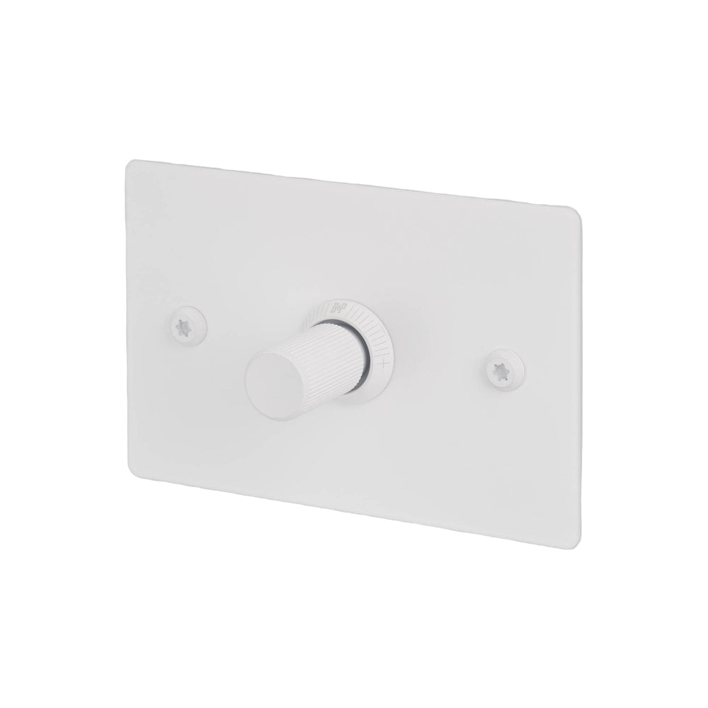 1G Dimmer / Horizontal / 250W Retractive / Linear / White